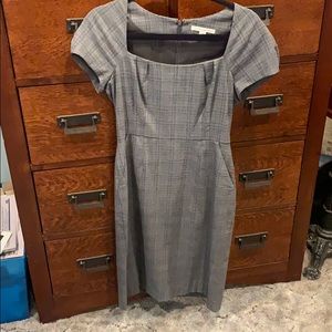 Banana republic dress with pockets!!